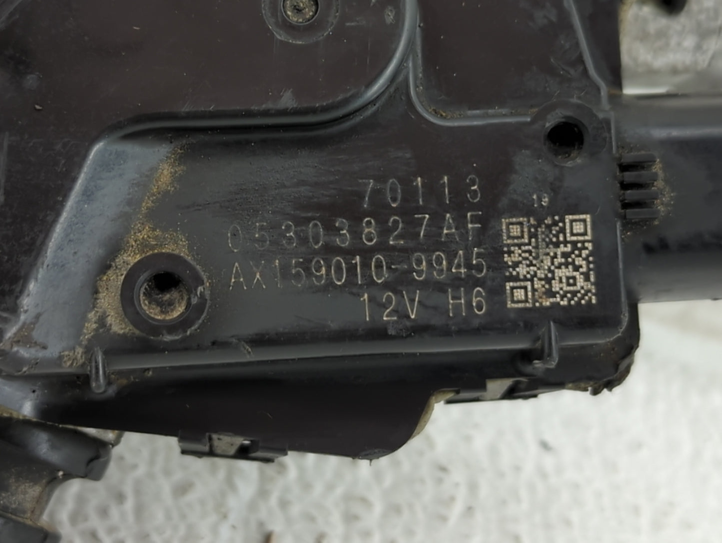 2017 Jeep Compass Front Windshield Wiper Motor P/N:05303827AF Fits OEM Used Auto Parts - Oemusedautoparts1.com