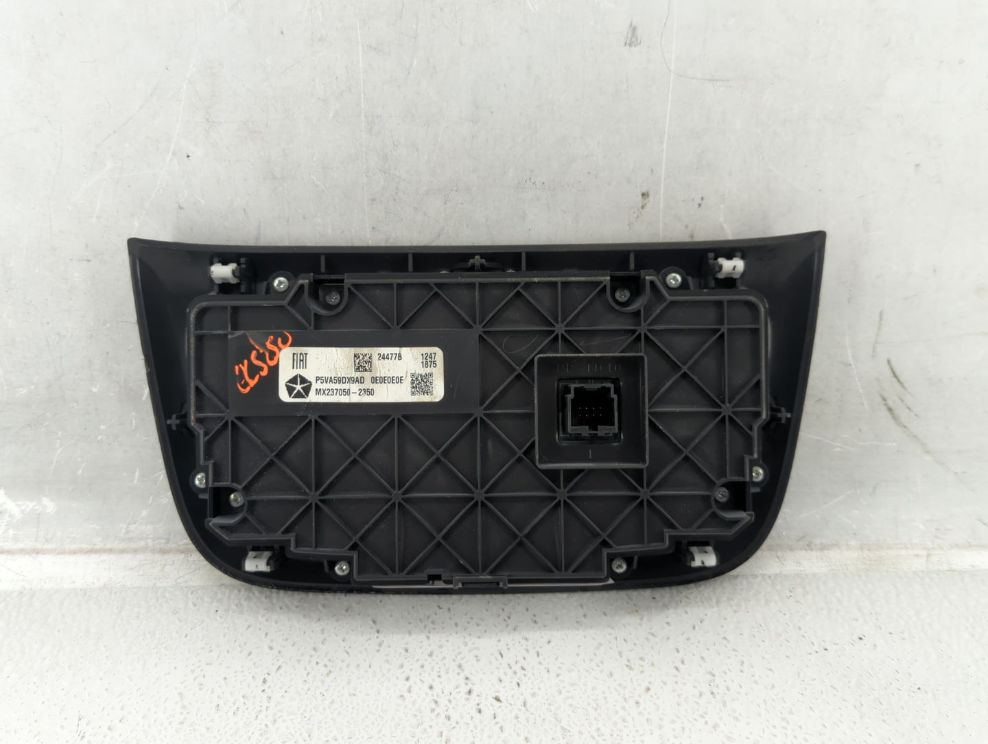 2017 Jeep Compass Climate Control Module Temperature AC/Heater Replacement P/N:MX237050-2350 Fits OEM Used Auto Parts - Oemu