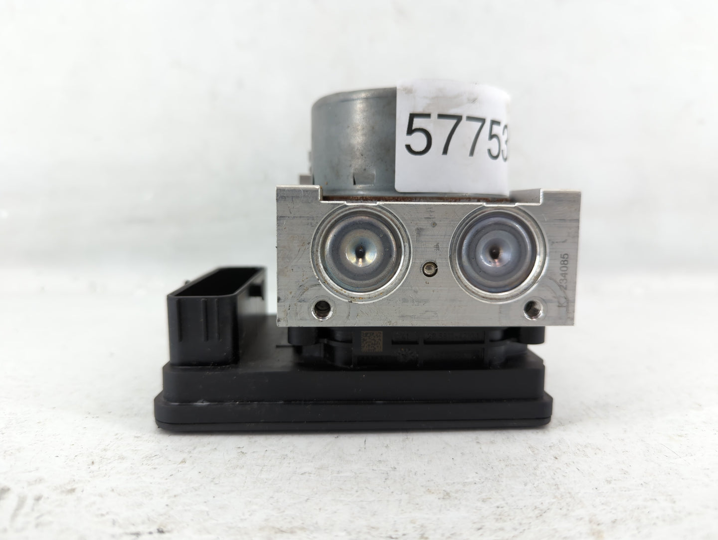 2017 Jeep Compass ABS Pump Control Module Replacement P/N:P04726567AH Fits OEM Used Auto Parts - Oemusedautoparts1.com
