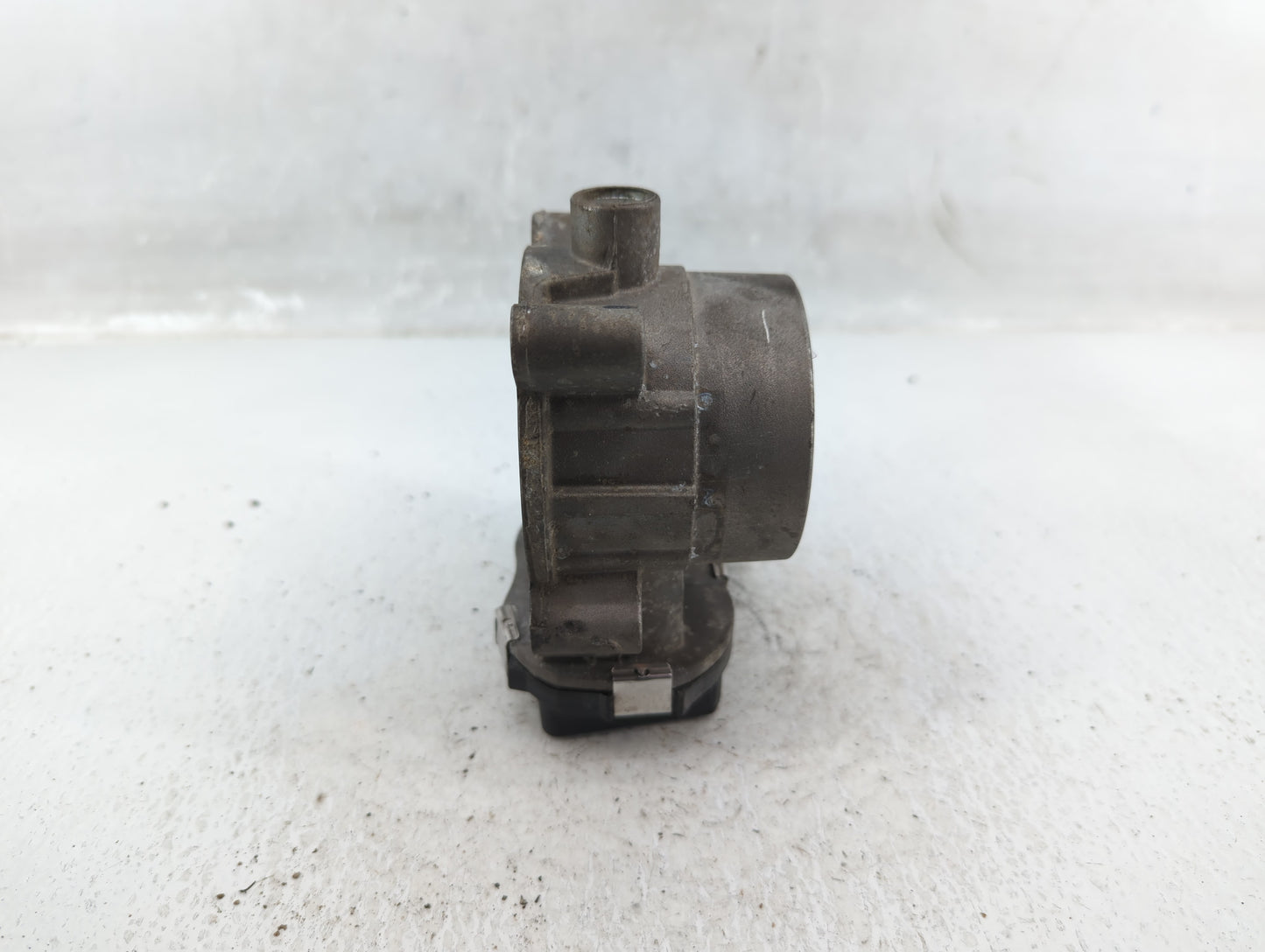 2017-2022 Jeep Compass Throttle Body P/N:04891970 AB Fits Fits 2014 2015 2016 2017 2018 2019 2020 2021 2022 OEM Used Auto Pa