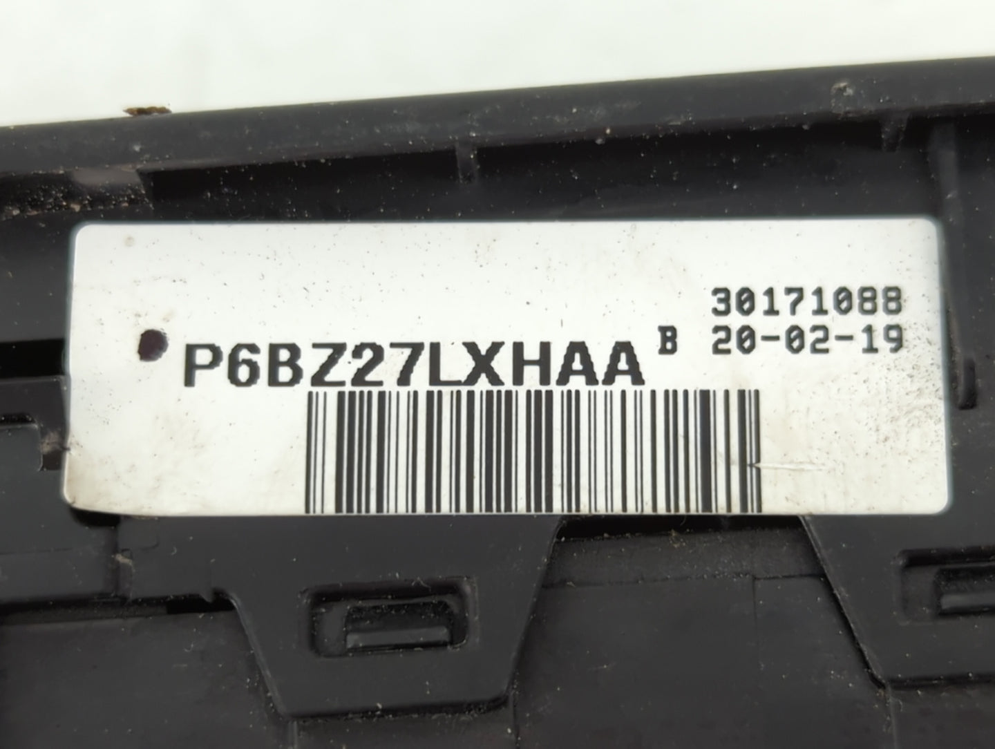 2017 Jeep Compass Master Power Window Switch Replacement Driver Side Left P/N:P6BZ27LXHAAB Fits OEM Used Auto Parts - Oemuse