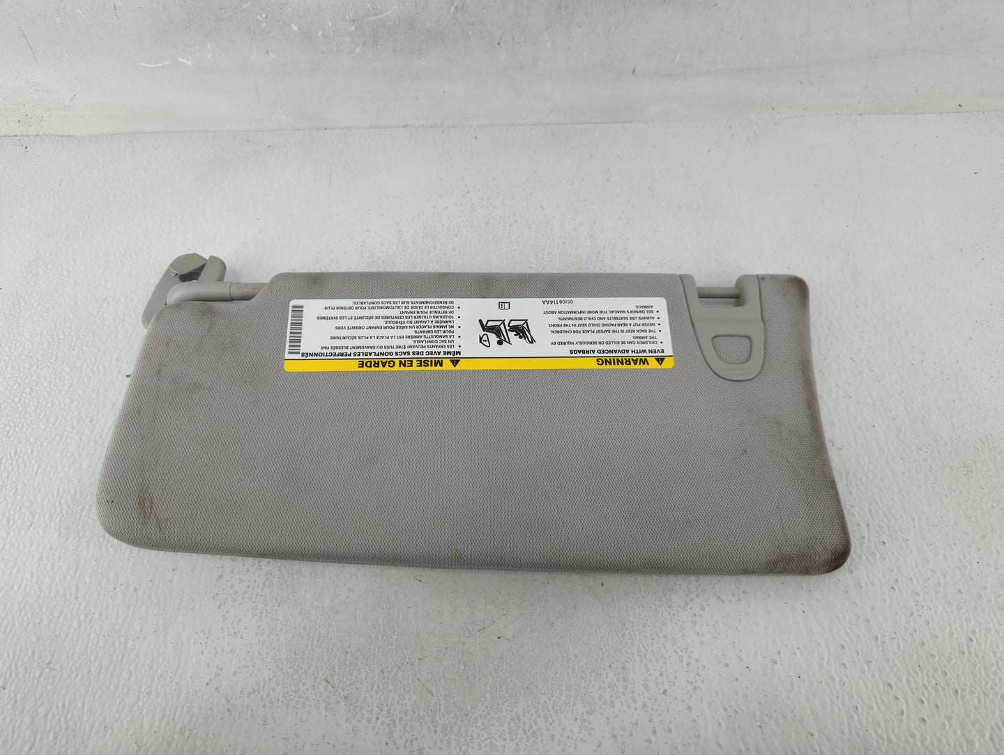 2017 Jeep Compass Sun Visor Shade Replacement Passenger Right Mirror Fits OEM Used Auto Parts - Oemusedautoparts1.com