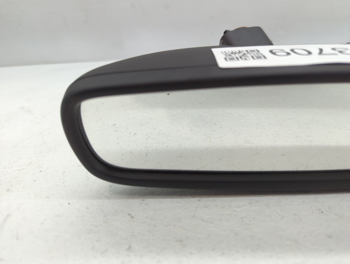 2017-2018 Jeep Compass Interior Rear View Mirror Replacement OEM P/N:IE11048418 Fits Fits 2017 2018 OEM Used Auto Parts - Oe