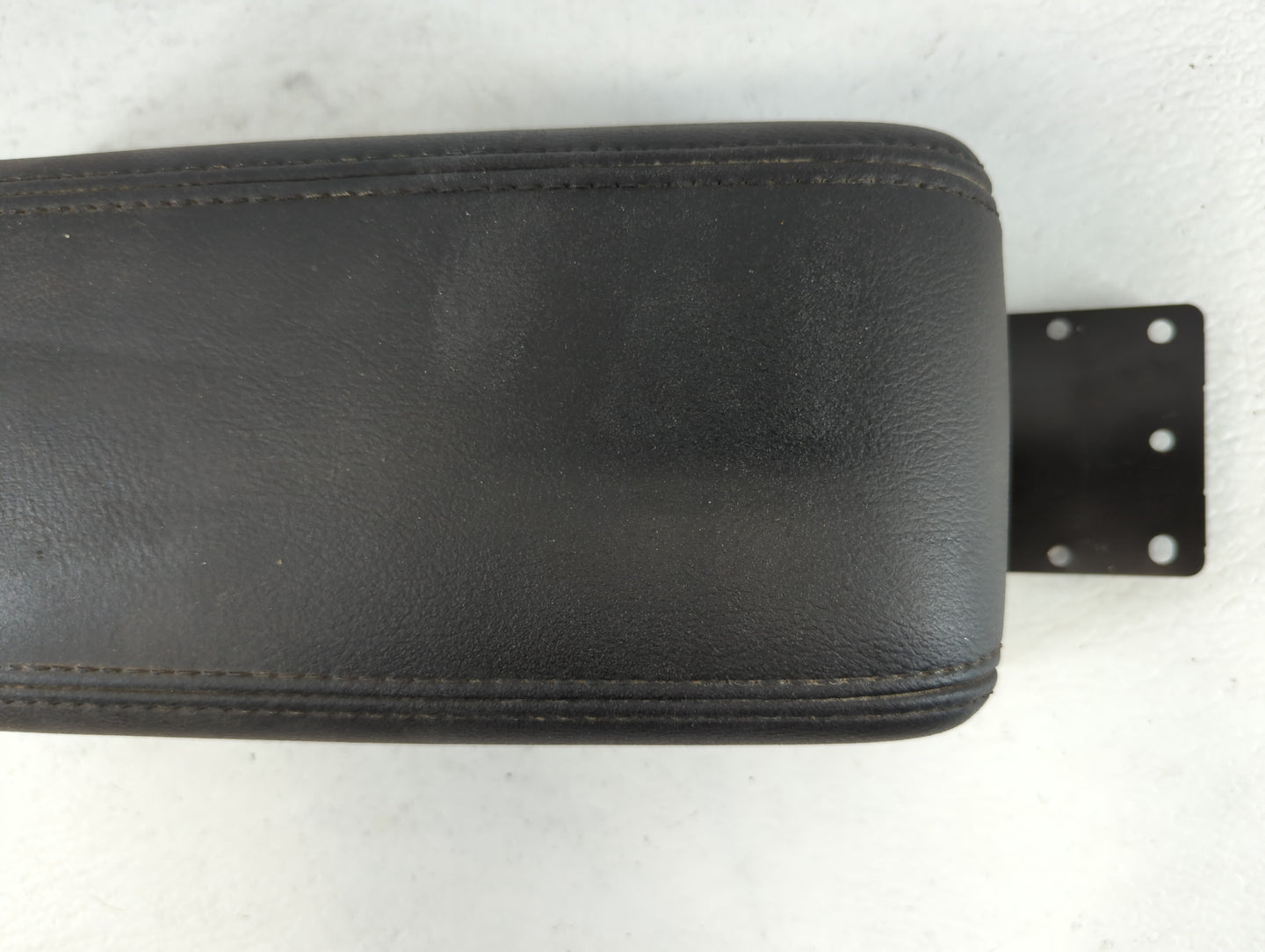 2017 Jeep Compass Center Console Armrest Cover Lid Black - Oemusedautoparts1.com
