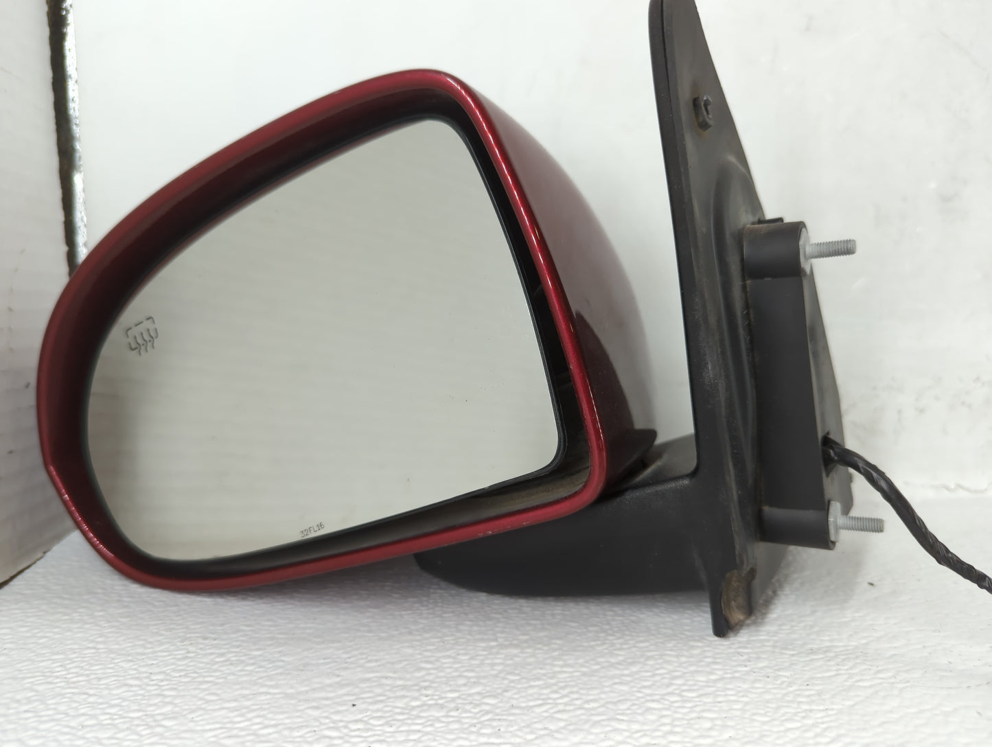 2017 Jeep Compass Driver Side View Mirror - Left Door Mirror OEM Used - Oemusedautoparts1.com