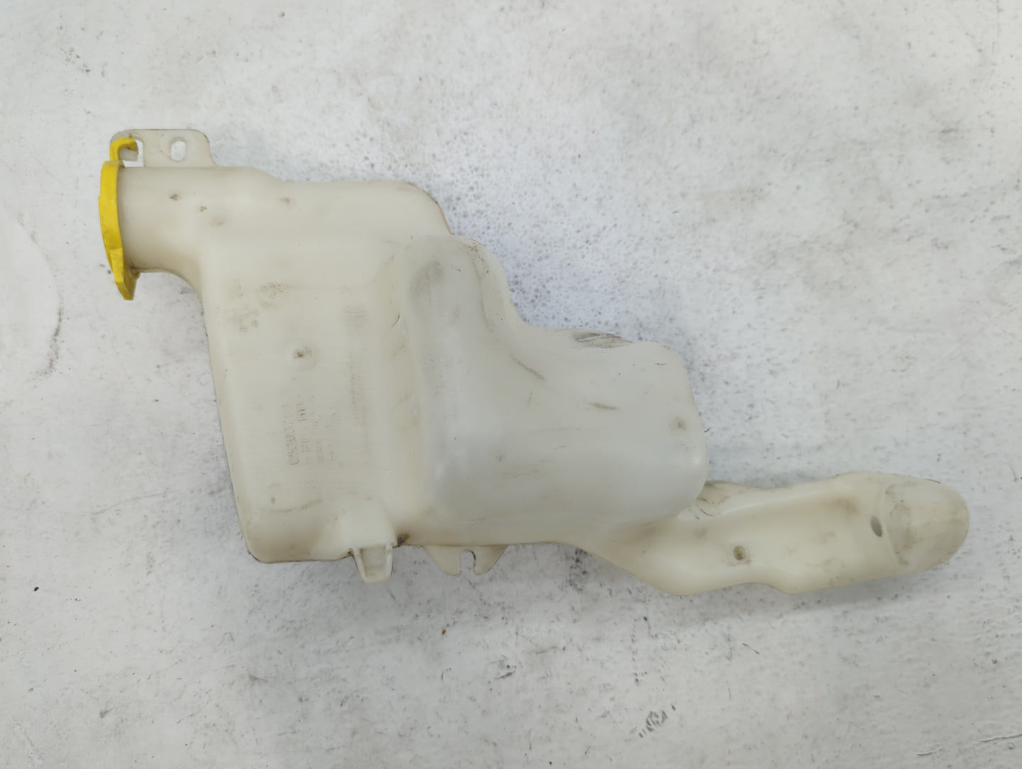 2017 Jeep Compass Windshield Washer Fluid Reservoir Bottle Oem - Oemusedautoparts1.com