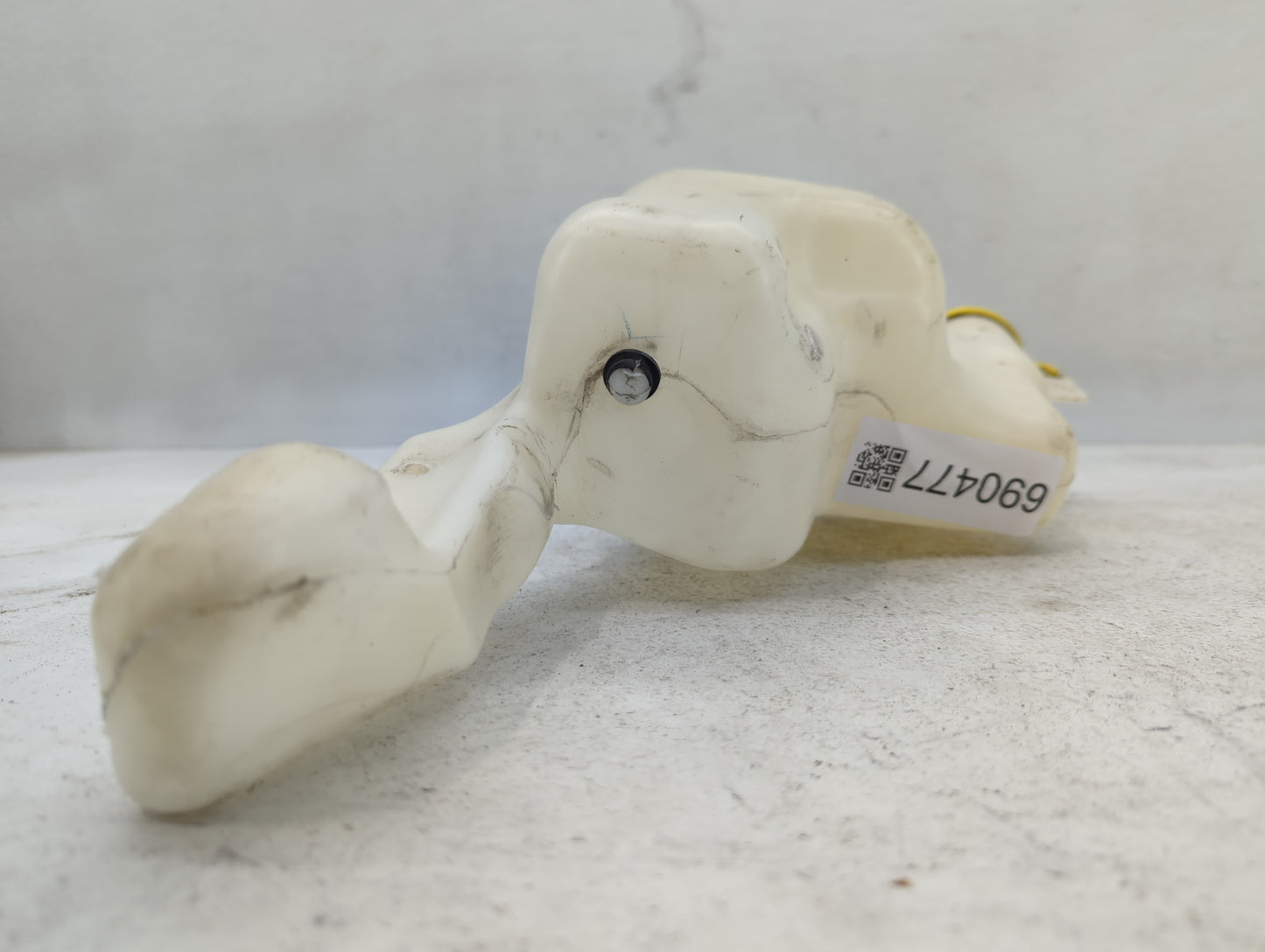 2017 Jeep Compass Windshield Washer Fluid Reservoir Bottle Oem - Oemusedautoparts1.com