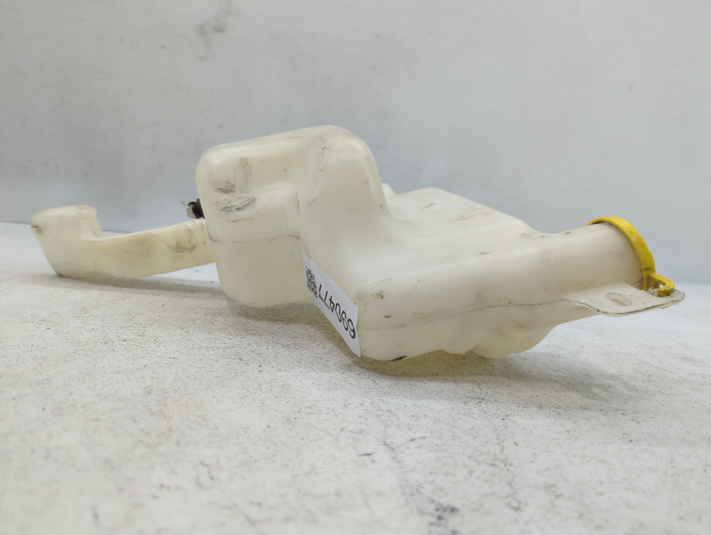 2017 Jeep Compass Windshield Washer Fluid Reservoir Bottle Oem - Oemusedautoparts1.com