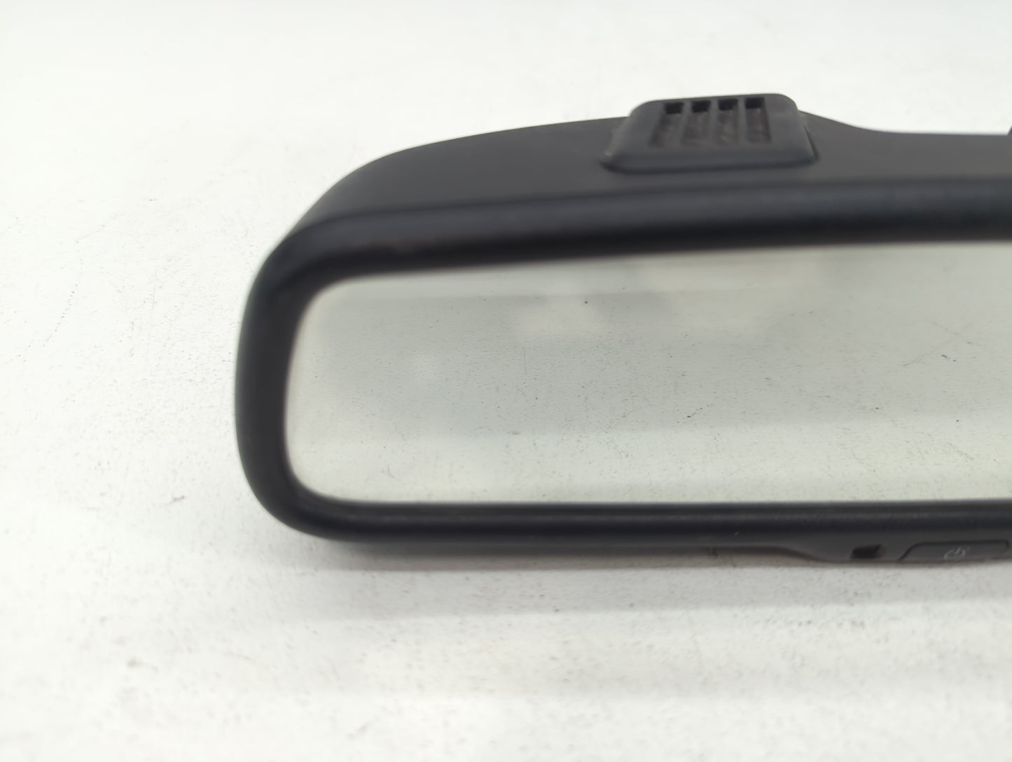 2017 Jeep Compass Interior Rear View Mirror Replacement OEM P/N:E11026130 Fits OEM Used Auto Parts - Oemusedautoparts1.com