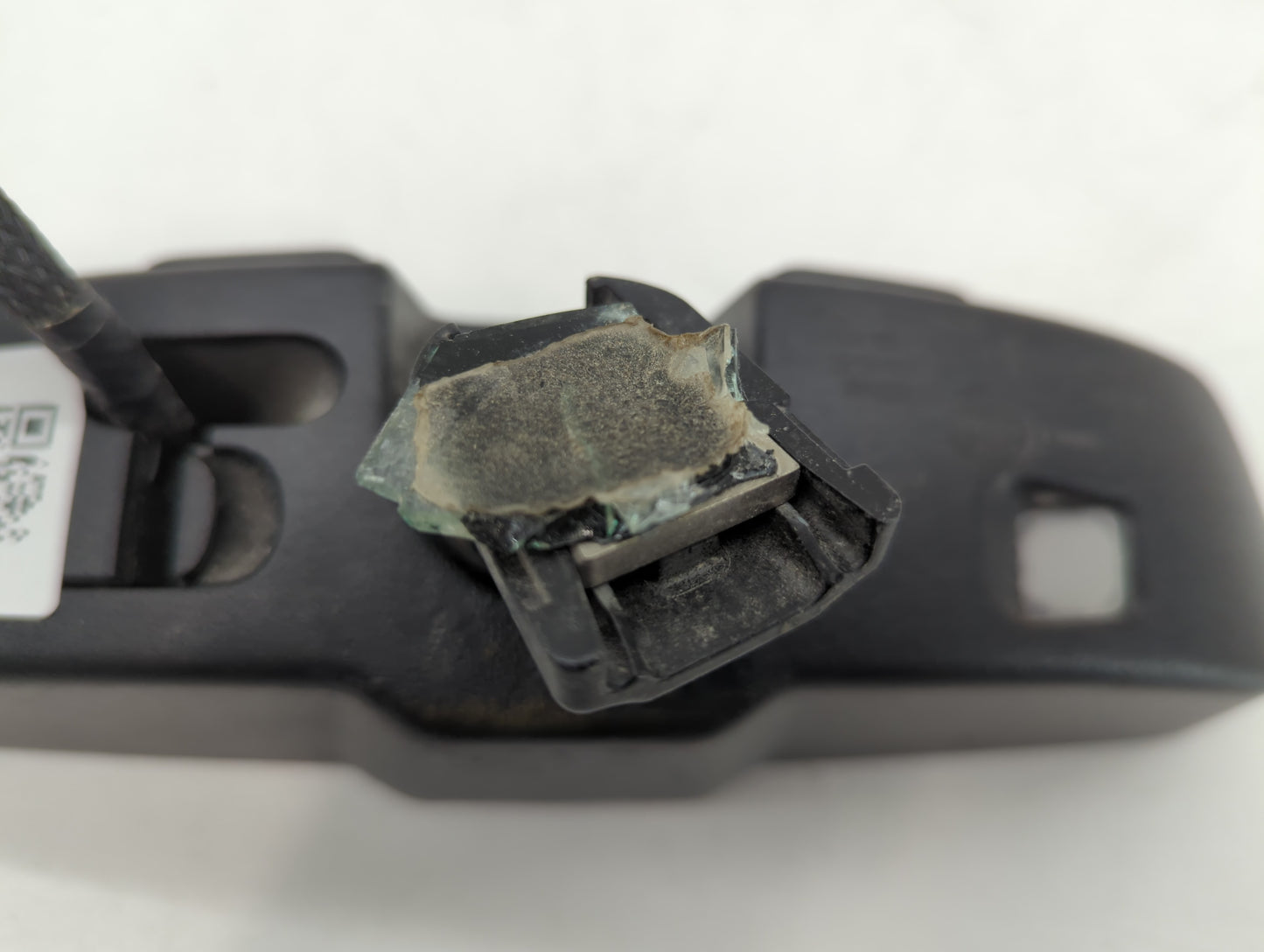 2017 Jeep Compass Interior Rear View Mirror Replacement OEM P/N:E11026130 Fits OEM Used Auto Parts - Oemusedautoparts1.com