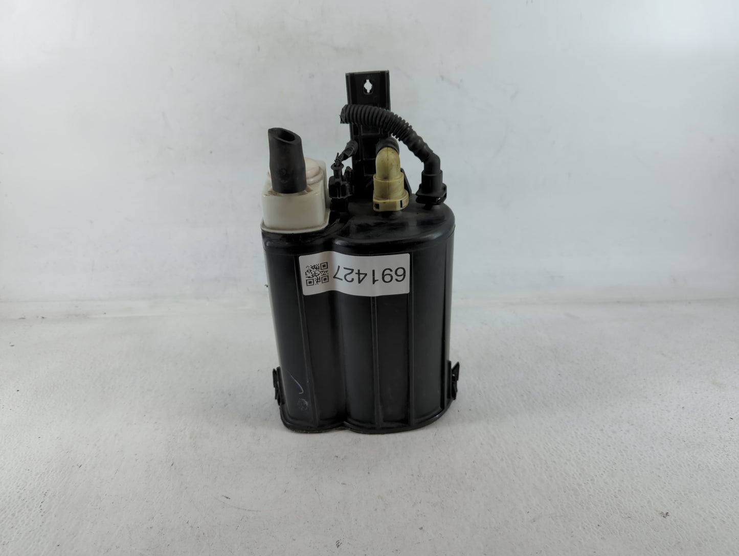 2017 Jeep Compass Fuel Vapor Charcoal Canister - Oemusedautoparts1.com