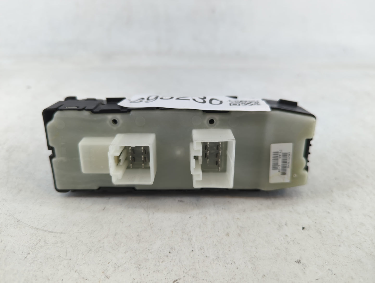 2017 Jeep Compass Master Power Window Switch Replacement Driver Side Left P/N:04602780AD Fits OEM Used Auto Parts - Oemuseda