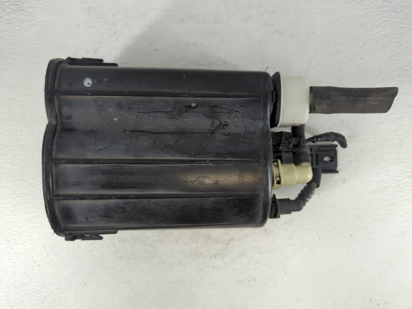 2017 Jeep Compass Fuel Vapor Charcoal Canister - Oemusedautoparts1.com