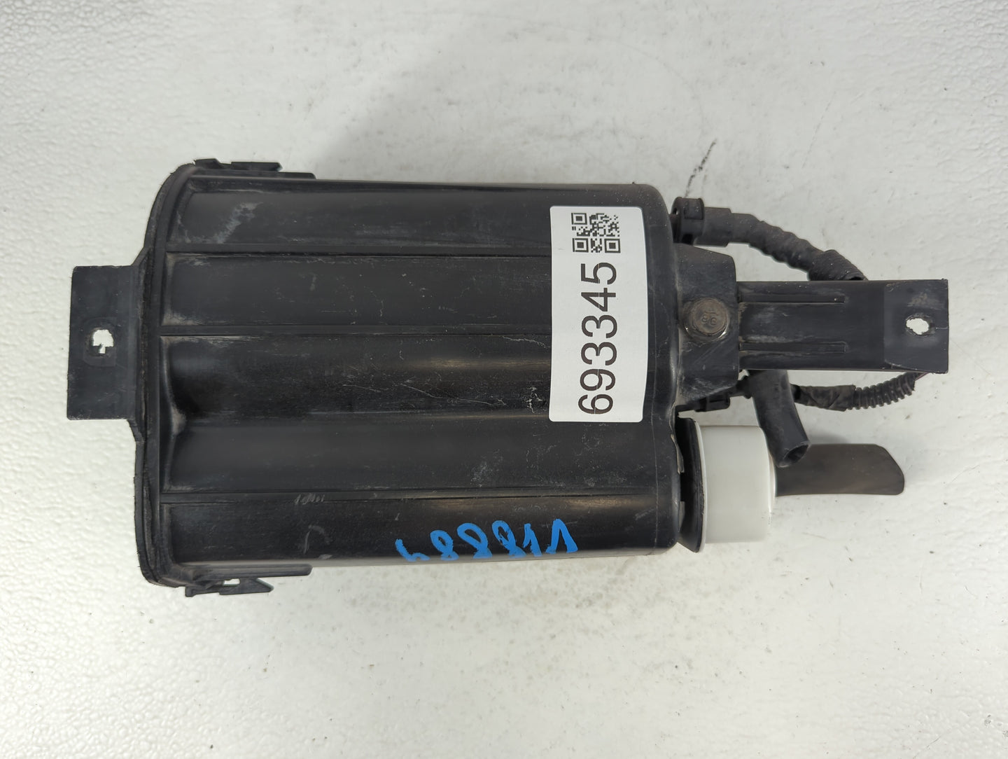 2017 Jeep Compass Fuel Vapor Charcoal Canister - Oemusedautoparts1.com