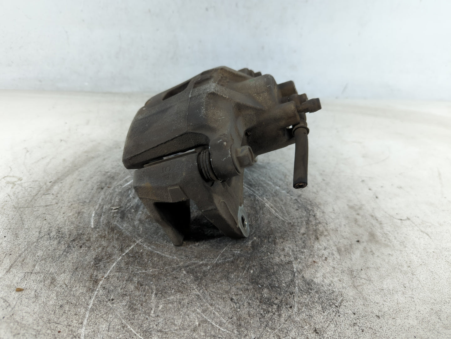 Jeep Compass Front Passenger Right Brake Caliper - Oemusedautoparts1.com