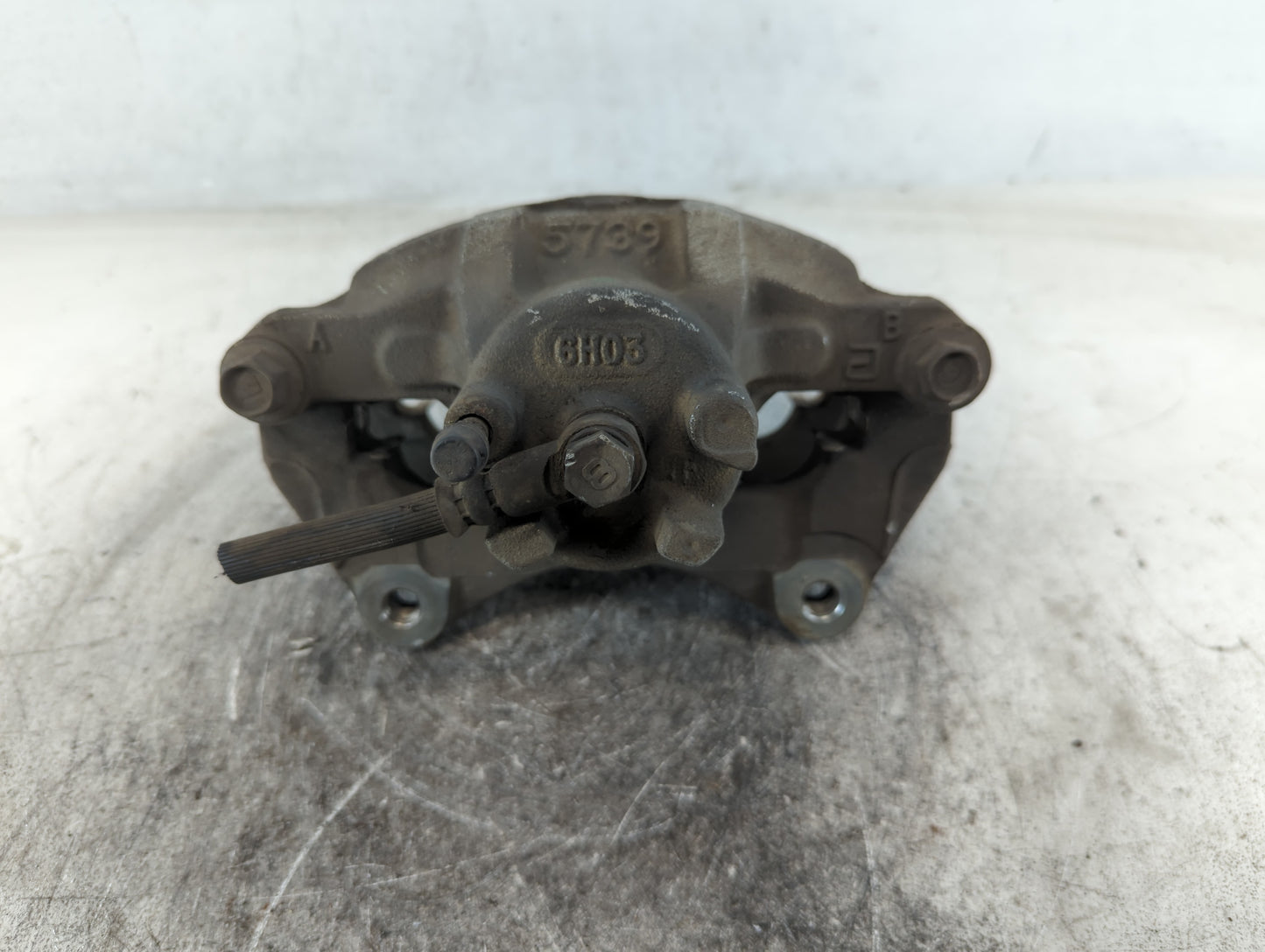 Jeep Compass Front Passenger Right Brake Caliper - Oemusedautoparts1.com