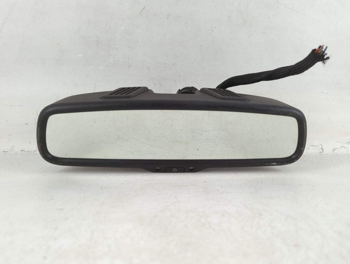 2017-2018 Jeep Compass Interior Rear View Mirror Replacement OEM P/N:E11026130 Fits Fits 2017 2018 OEM Used Auto Parts - Oem