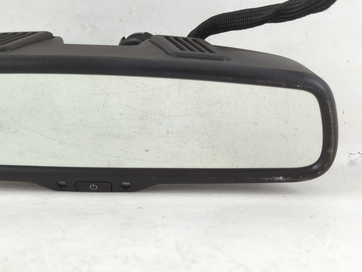 2017-2018 Jeep Compass Interior Rear View Mirror Replacement OEM P/N:E11026130 Fits Fits 2017 2018 OEM Used Auto Parts - Oem