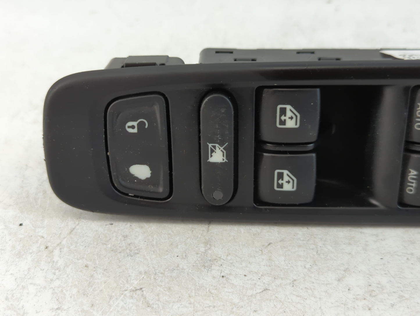 2017 Jeep Compass Master Power Window Switch Replacement Driver Side Left P/N:P6BZ27LXHAAA Fits OEM Used Auto Parts - Oemuse
