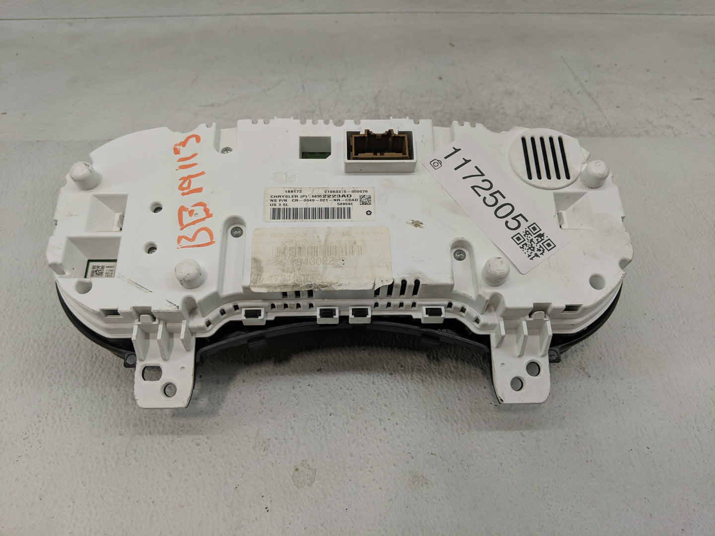 2017 Jeep Grand Cherokee Instrument Cluster Speedometer Gauges P/N:68302223AD 188172 Fits OEM Used Auto Parts - Oemusedautop