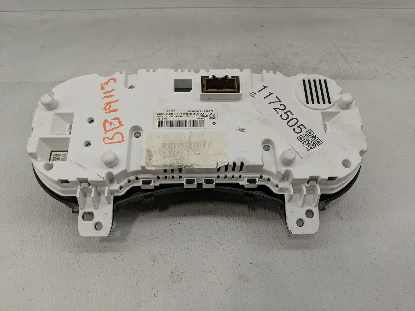 2017 Jeep Grand Cherokee Instrument Cluster Speedometer Gauges P/N:68302223AD 188172 Fits OEM Used Auto Parts - Oemusedautop