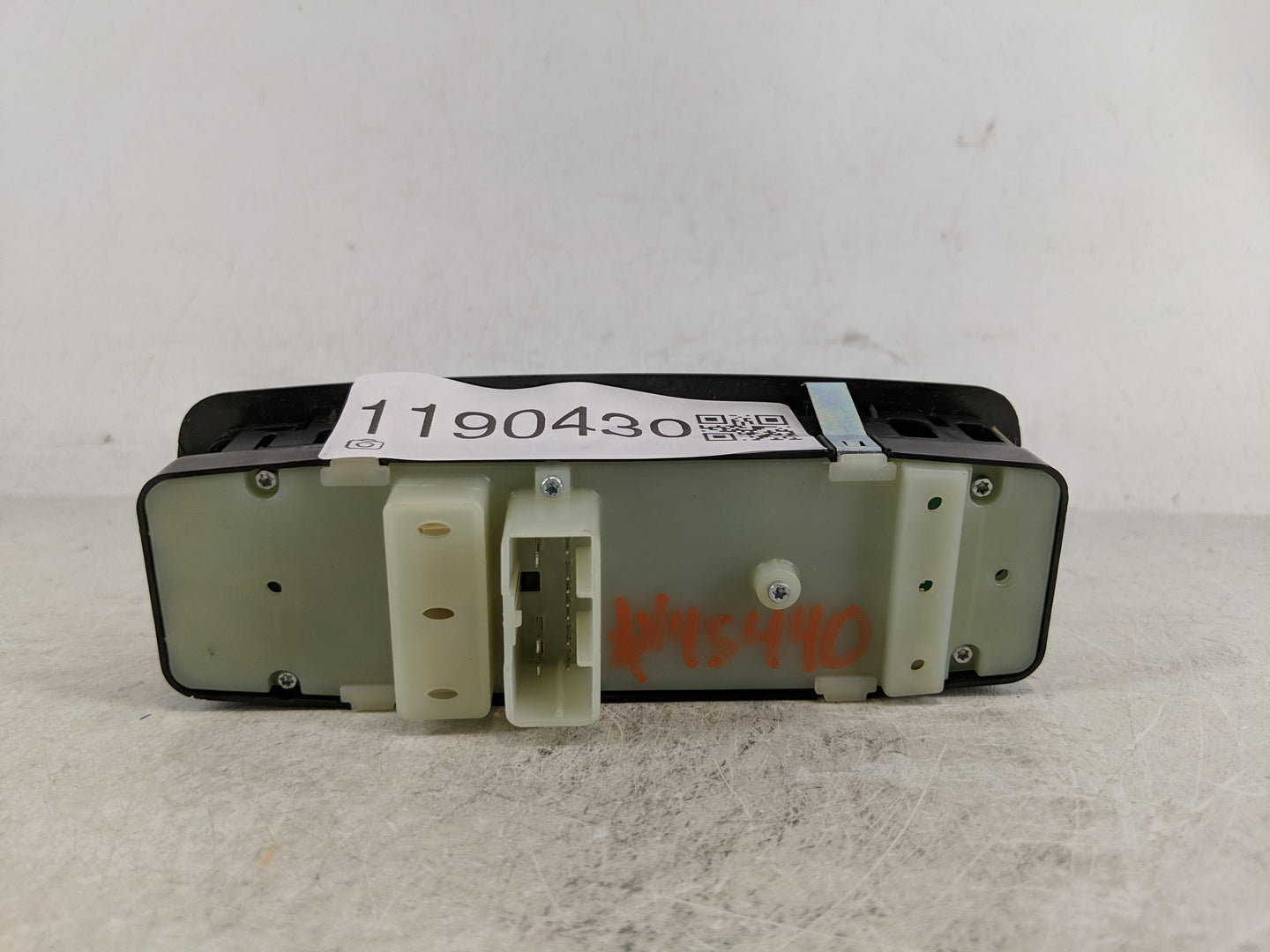 2016-2022 Jeep Grand Cherokee Master Power Window Switch Replacement Driver Side Left P/N:68319802AA Fits OEM Used Auto Part