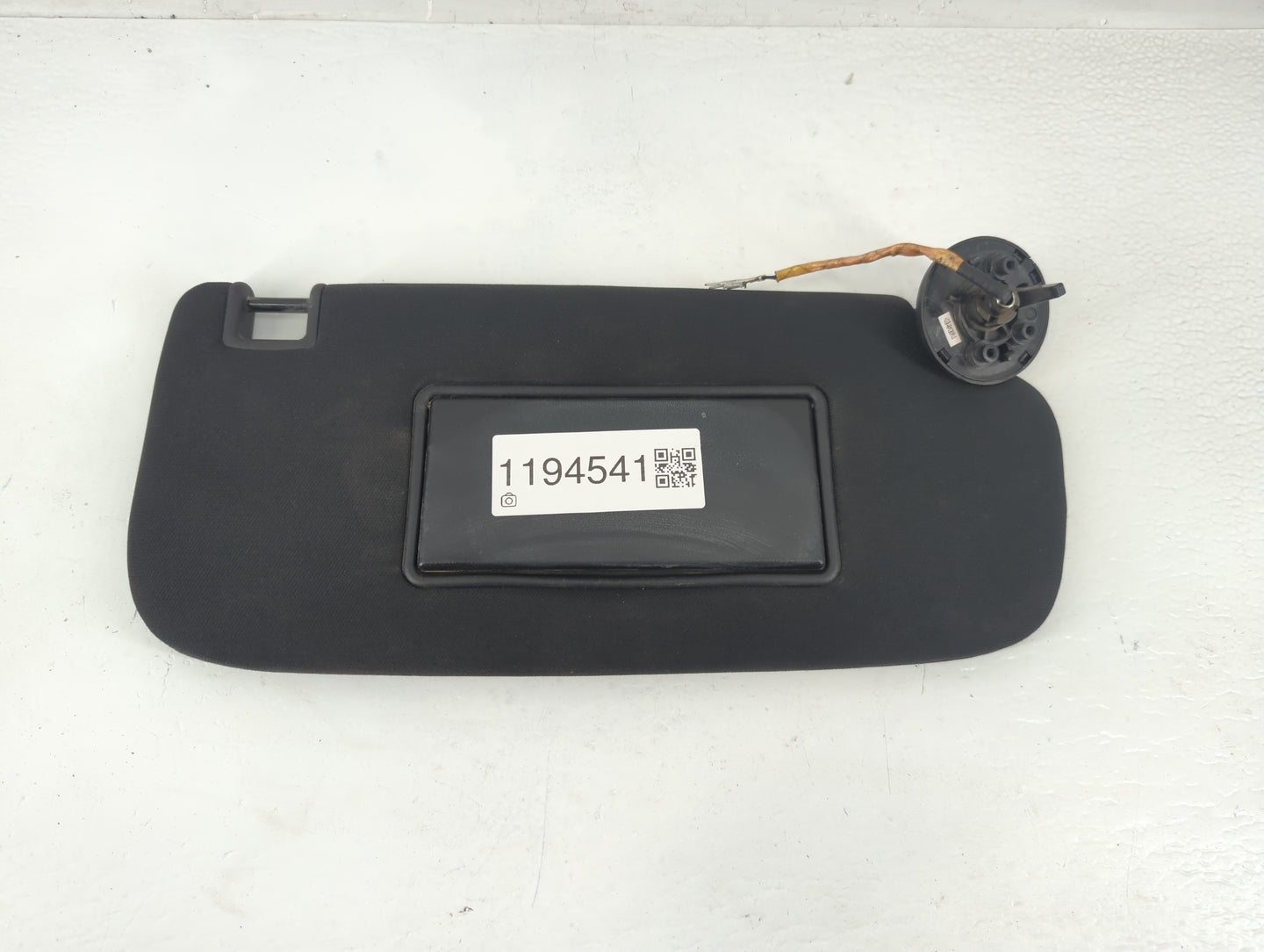 2014-2022 Jeep Grand Cherokee Sun Visor Shade Replacement Passenger Right Mirror Fits OEM Used Auto Parts - Oemusedautoparts