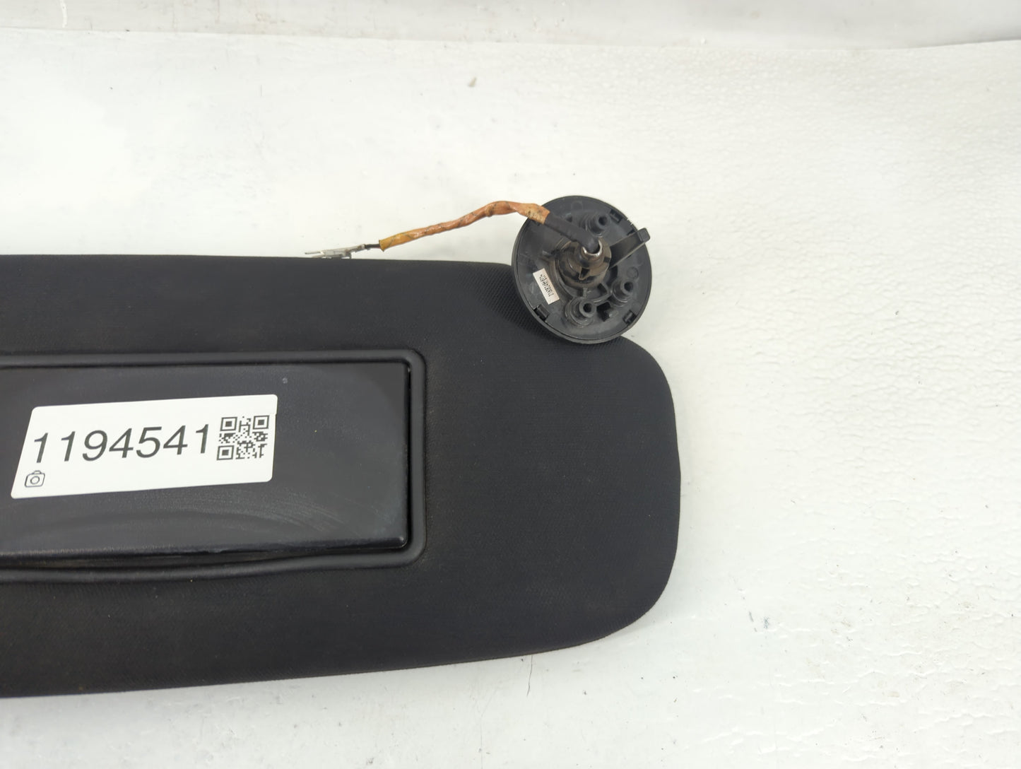 2014-2022 Jeep Grand Cherokee Sun Visor Shade Replacement Passenger Right Mirror Fits OEM Used Auto Parts - Oemusedautoparts