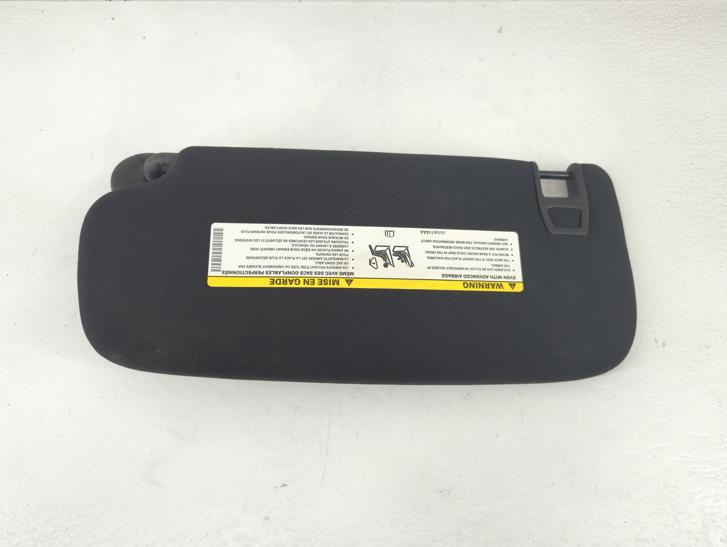 2014-2022 Jeep Grand Cherokee Sun Visor Shade Replacement Passenger Right Mirror Fits OEM Used Auto Parts - Oemusedautoparts
