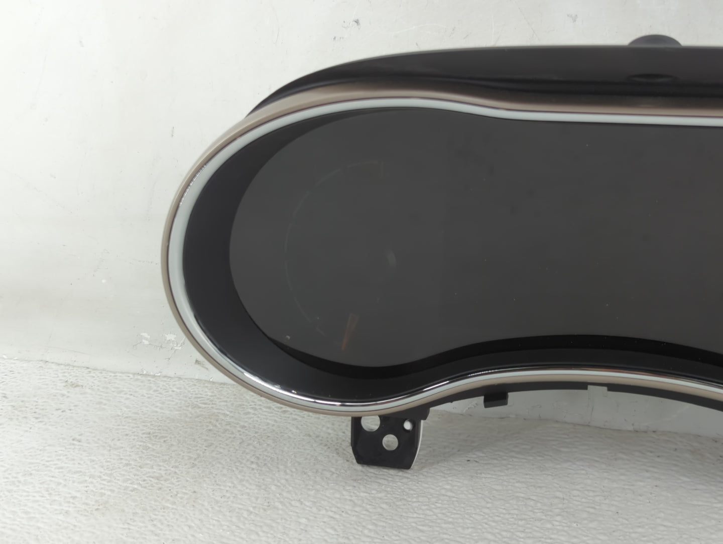 2017 Jeep Grand Cherokee Instrument Cluster Speedometer Gauges P/N:01057592-000013 Fits OEM Used Auto Parts - Oemusedautopar