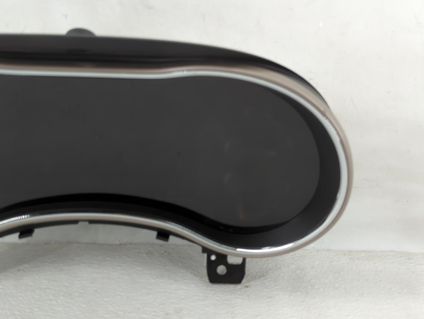 2017 Jeep Grand Cherokee Instrument Cluster Speedometer Gauges P/N:01057592-000013 Fits OEM Used Auto Parts - Oemusedautopar