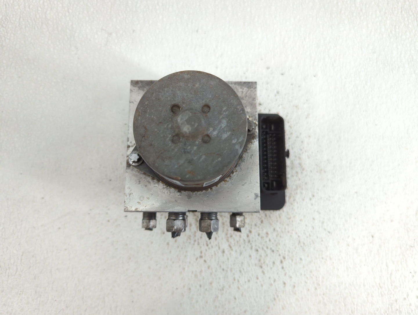 2016-2017 Jeep Grand Cherokee ABS Pump Control Module Replacement P/N:68252641AD 68306178AD Fits Fits 2016 2017 OEM Used Aut