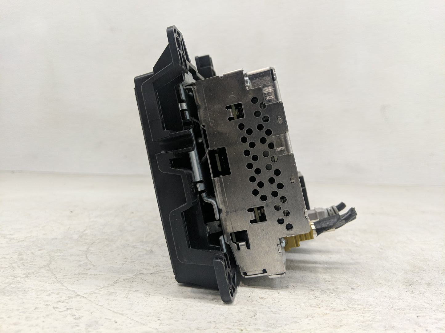 2017 Jeep Grand Cherokee Information Display Screen - Oemusedautoparts1.com