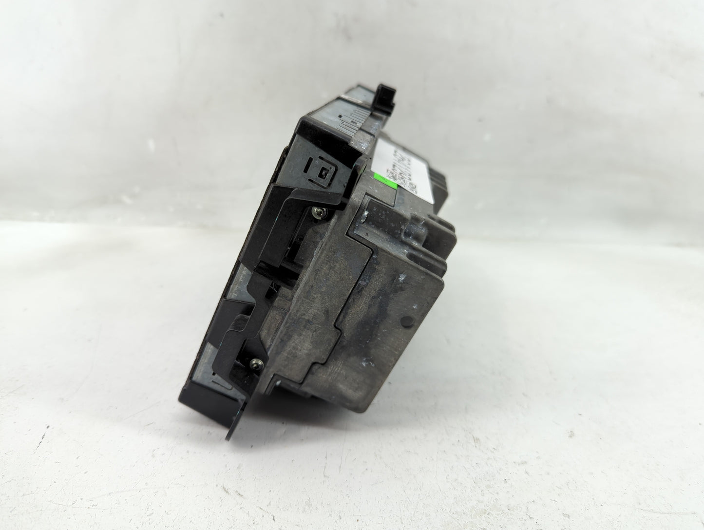 2017 Jeep Grand Cherokee Radio AM FM Cd Player Receiver Replacement Fits OEM Used Auto Parts - Oemusedautoparts1.com