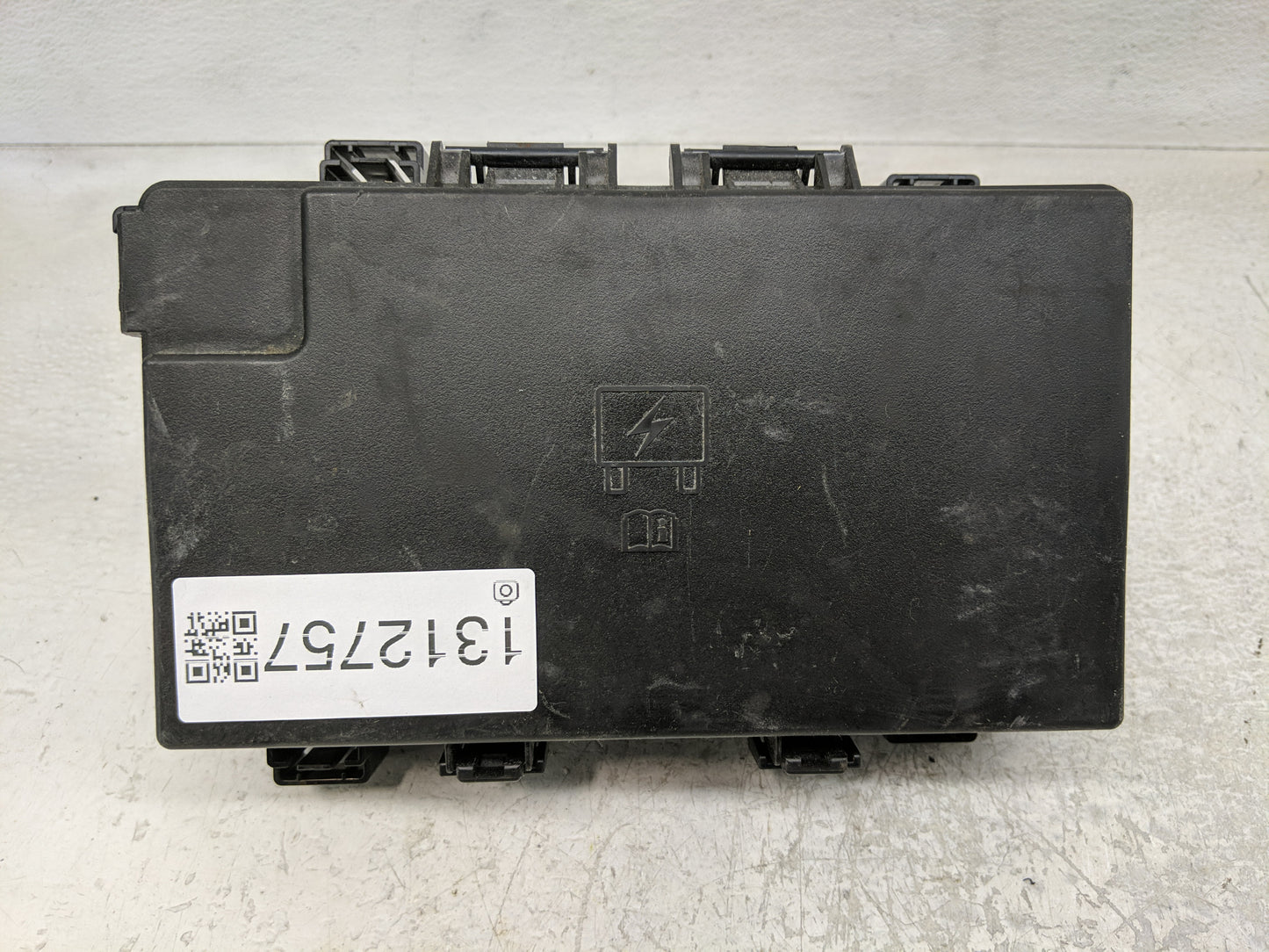 2017 Jeep Grand Cherokee Fusebox Fuse Box Panel Relay Module P/N:68251626AD A Fits OEM Used Auto Parts - Oemusedautoparts1.c