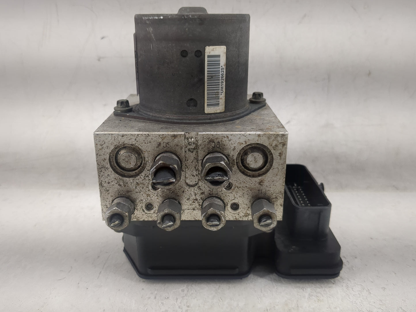 2016-2017 Jeep Grand Cherokee ABS Pump Control Module Replacement P/N:68252641AE 68252641AD, 68306178AD Fits Fits 2016 2017 