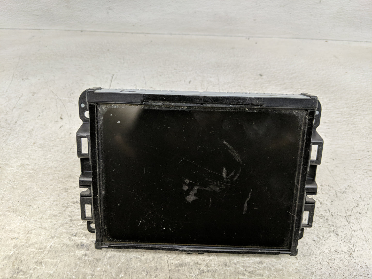 2017 Jeep Grand Cherokee Radio AM FM Cd Player Receiver Replacement Fits OEM Used Auto Parts - Oemusedautoparts1.com