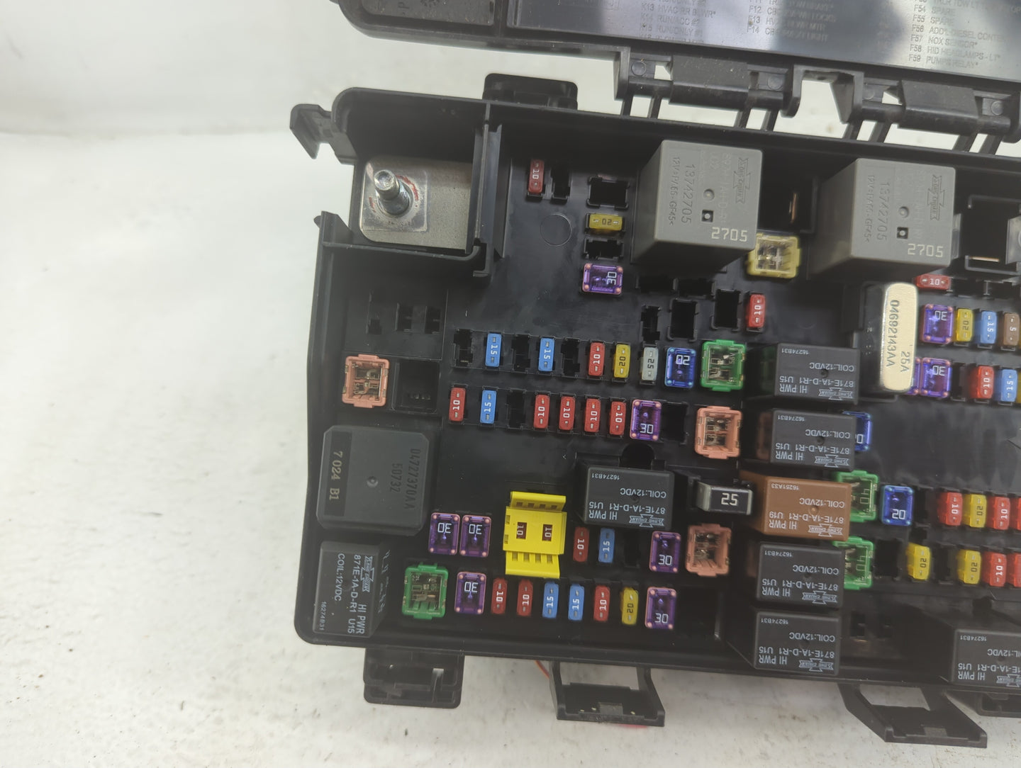2017 Jeep Grand Cherokee Fusebox Fuse Box Panel Relay Module P/N:7140-1980-30 Fits OEM Used Auto Parts - Oemusedautoparts1.c