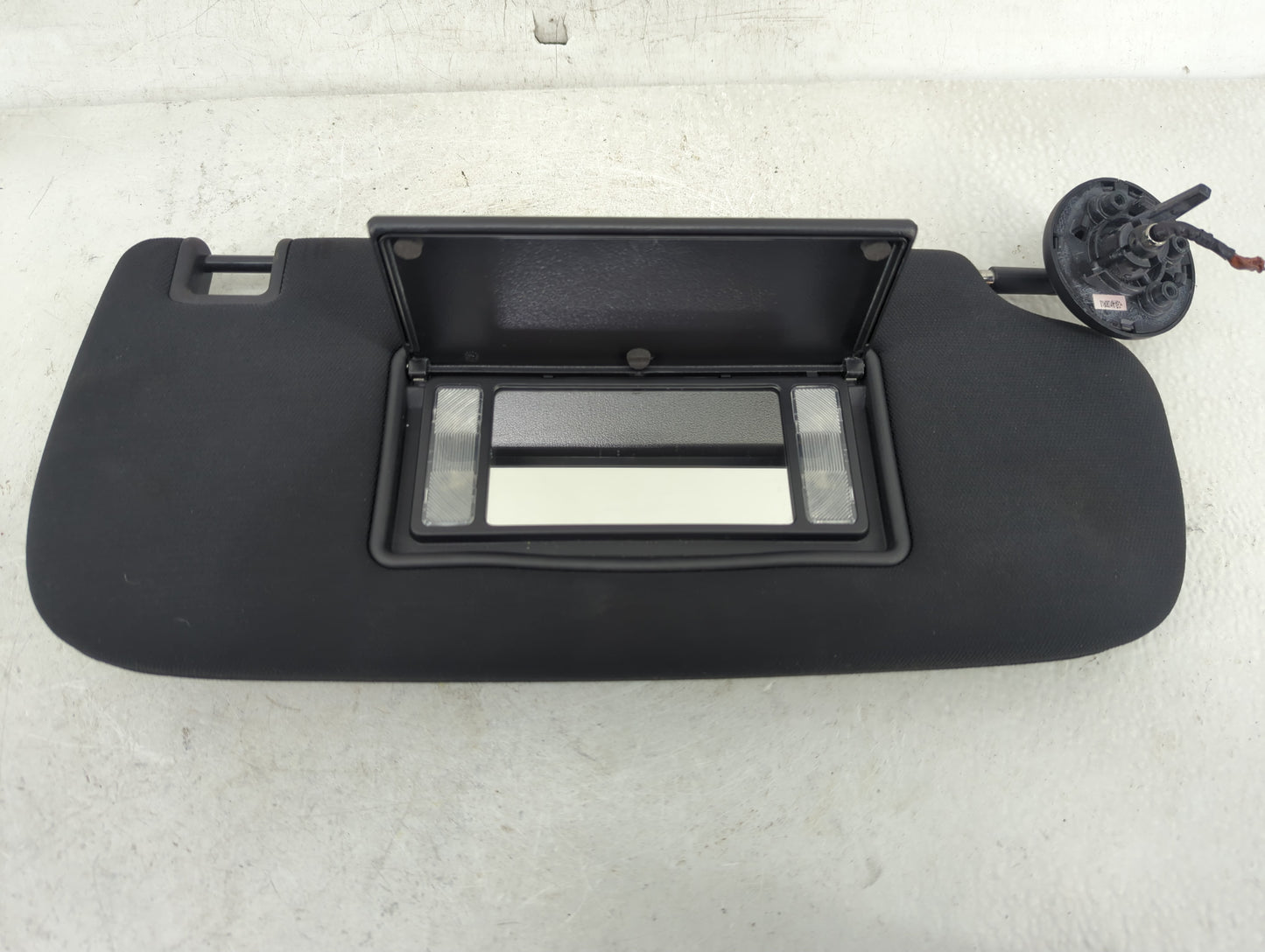 2014-2022 Jeep Grand Cherokee Sun Visor Shade Replacement Passenger Right Mirror Fits OEM Used Auto Parts - Oemusedautoparts