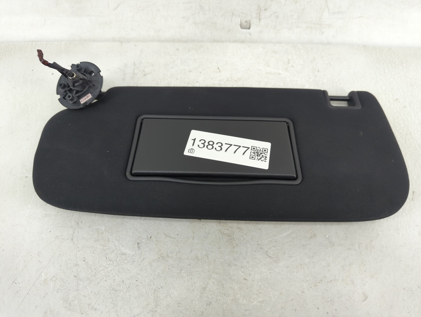 2014-2022 Jeep Grand Cherokee Sun Visor Shade Replacement Driver Left Mirror Fits OEM Used Auto Parts - Oemusedautoparts1.co