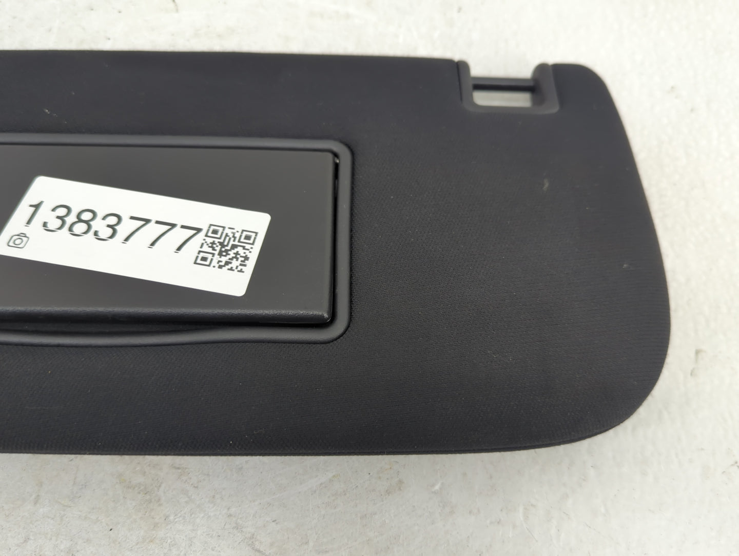 2014-2022 Jeep Grand Cherokee Sun Visor Shade Replacement Driver Left Mirror Fits OEM Used Auto Parts - Oemusedautoparts1.co