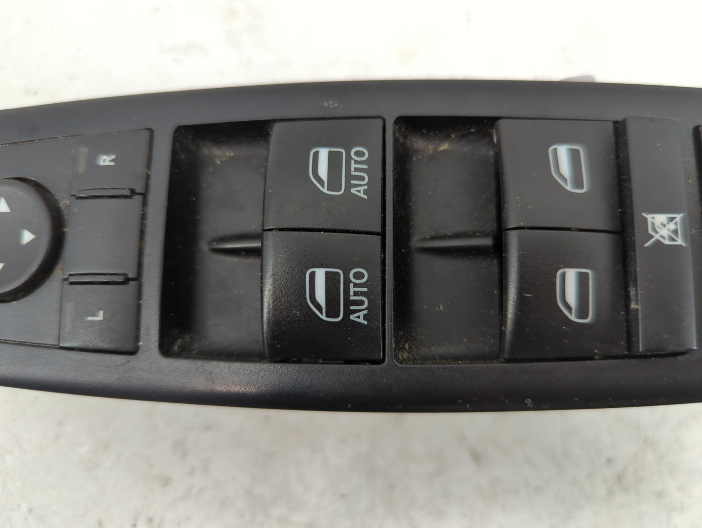 2016-2022 Jeep Grand Cherokee Master Power Window Switch Replacement Driver Side Left P/N:10140076 68319802AA Fits OEM Used 