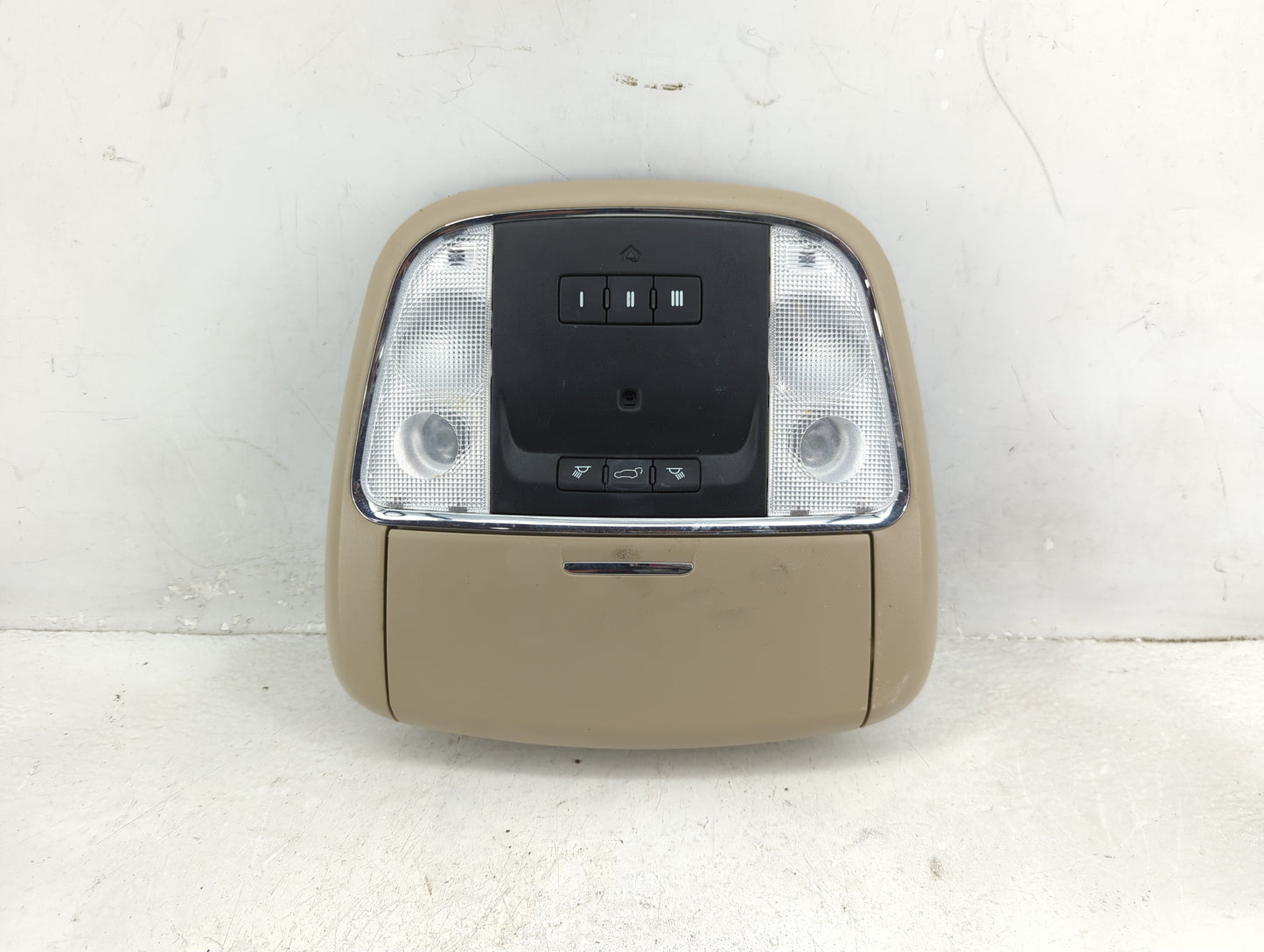 2016-2021 Jeep Grand Cherokee Overhead Roof Console - Oemusedautoparts1.com
