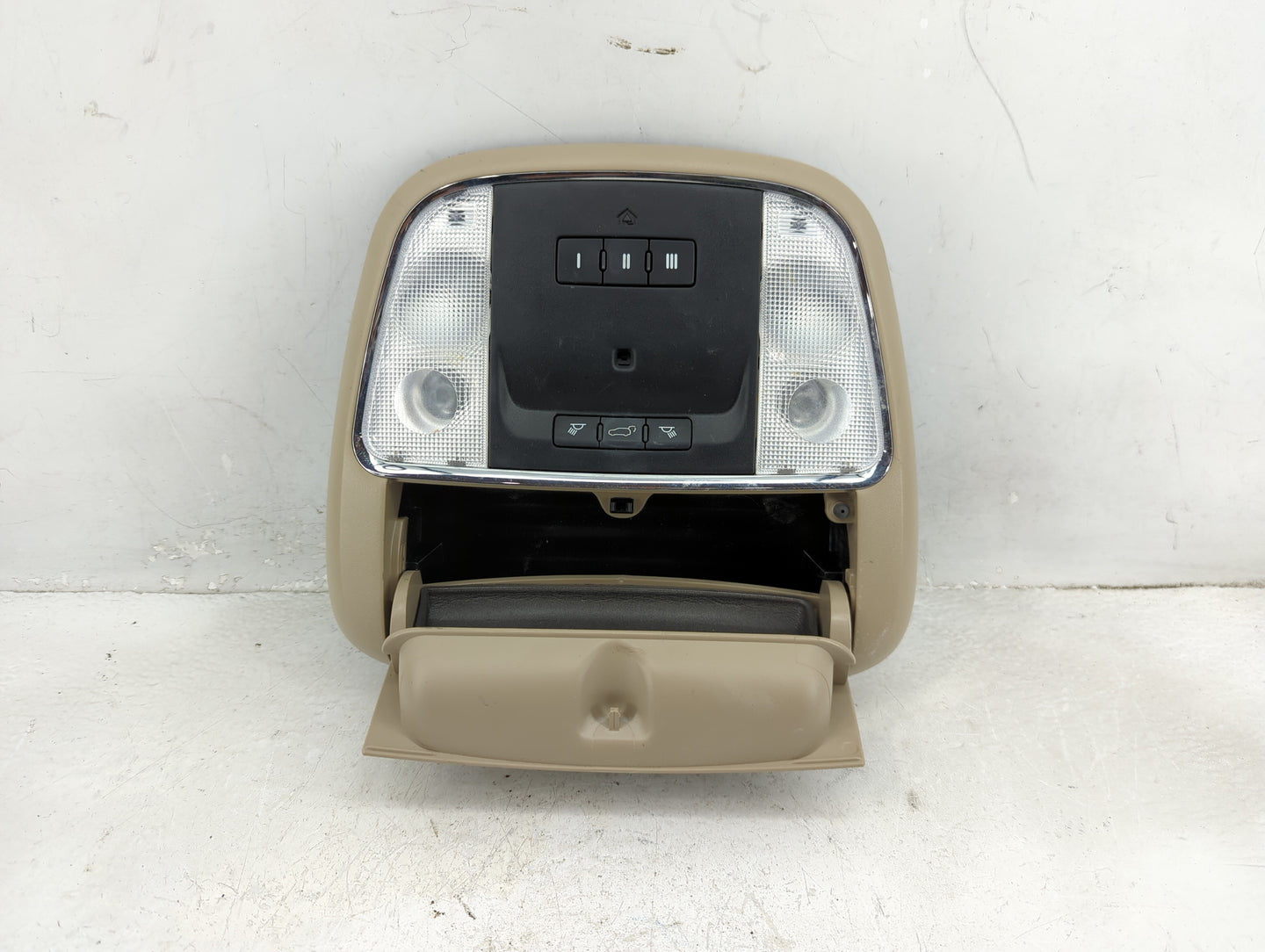 2016-2021 Jeep Grand Cherokee Overhead Roof Console - Oemusedautoparts1.com