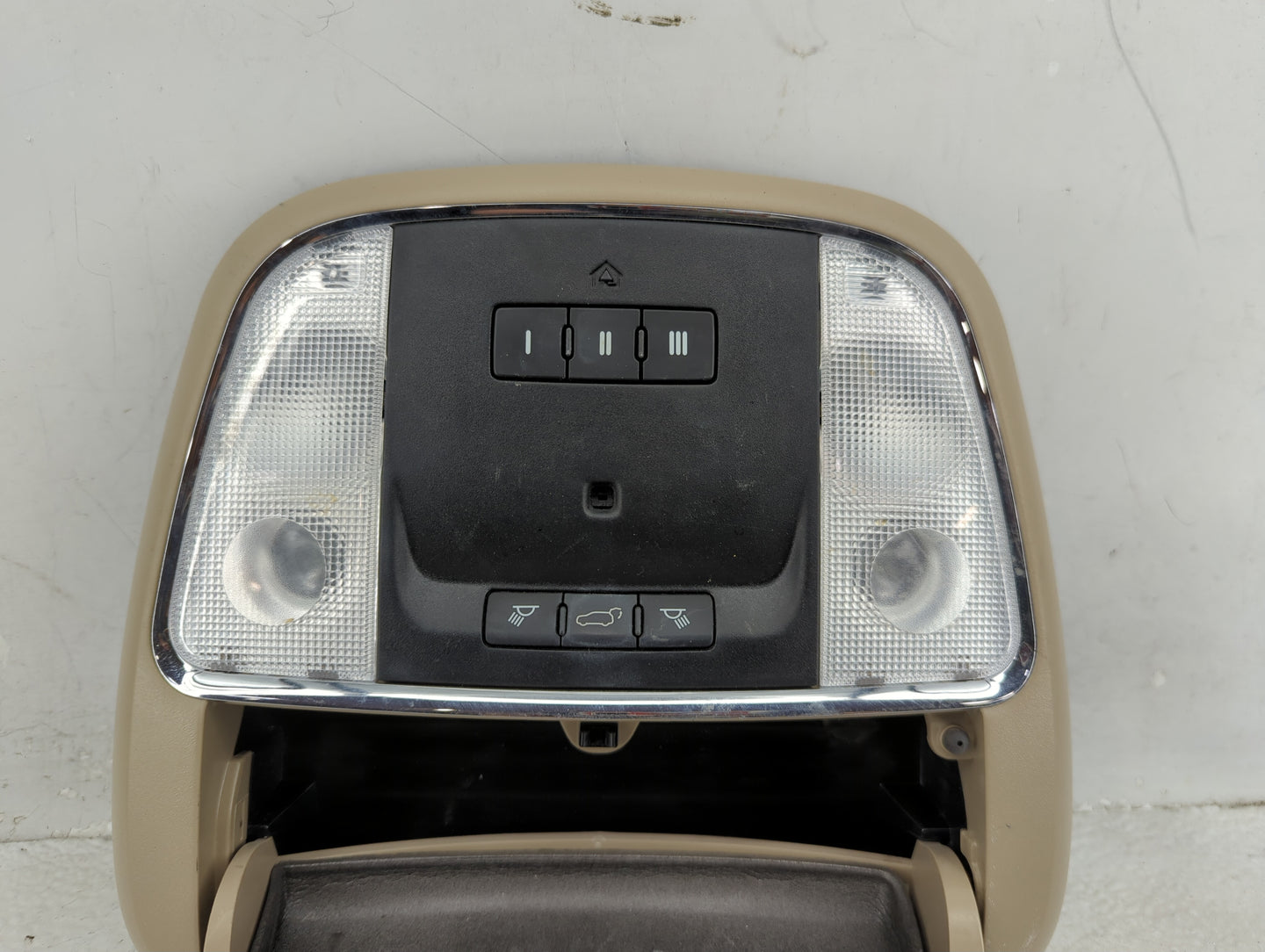 2016-2021 Jeep Grand Cherokee Overhead Roof Console - Oemusedautoparts1.com