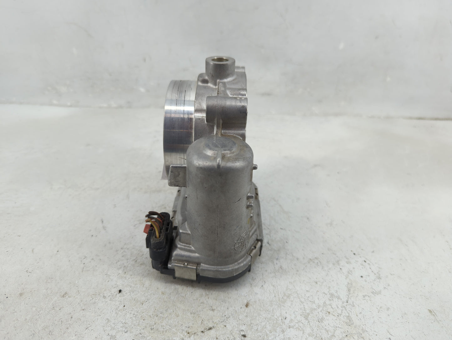2011-2022 Jeep Grand Cherokee Throttle Body P/N:0 280 750 570 05184349AC Fits OEM Used Auto Parts - Oemusedautoparts1.com