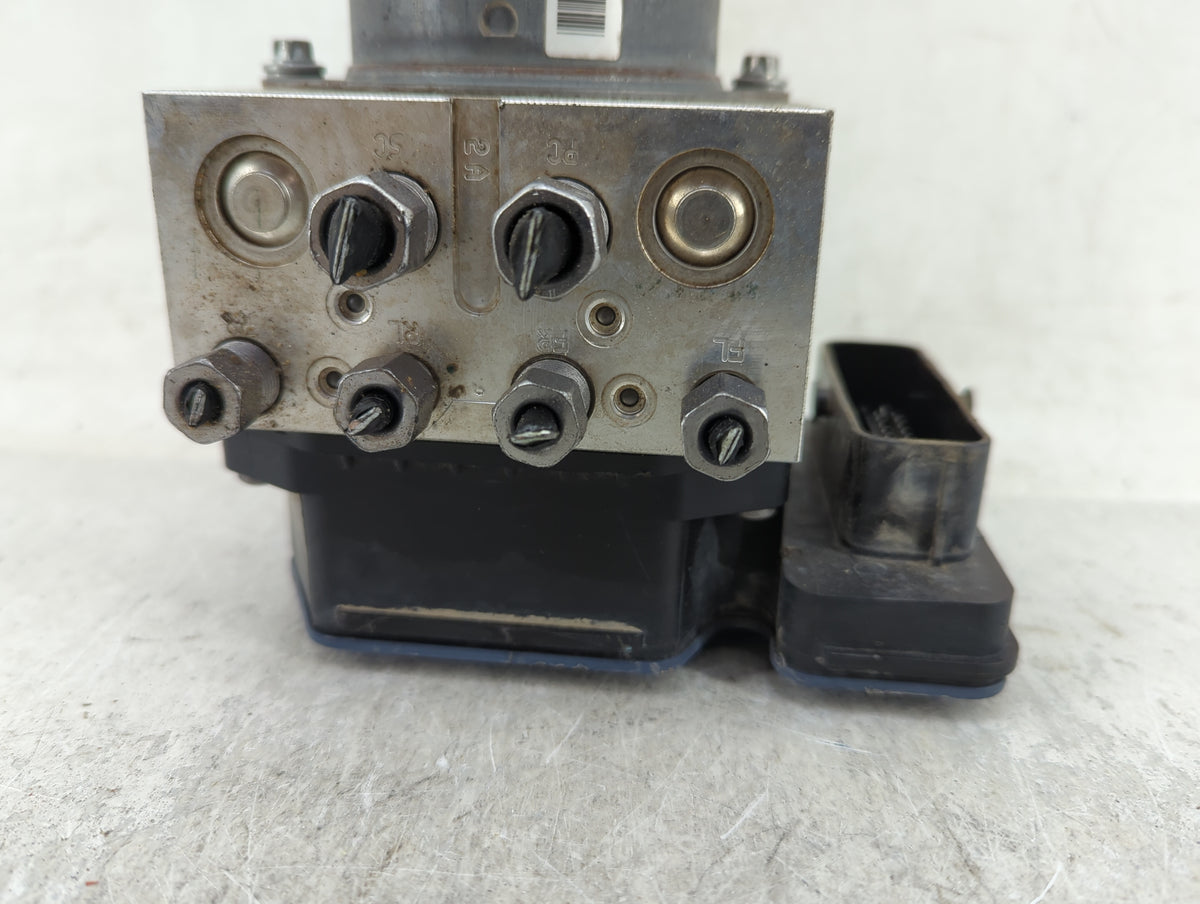 2016-2017 Jeep Grand Cherokee Anti-Lock Brake ABS Pump Module Actuator OEM P/N:68306177AD Fits Fits 2016 2017 OEM Used Auto 