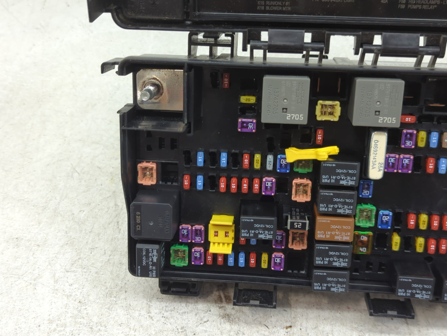 2017 Jeep Grand Cherokee Fusebox Fuse Box Panel Relay Module P/N:7140-1980-30 Fits OEM Used Auto Parts - Oemusedautoparts1.c