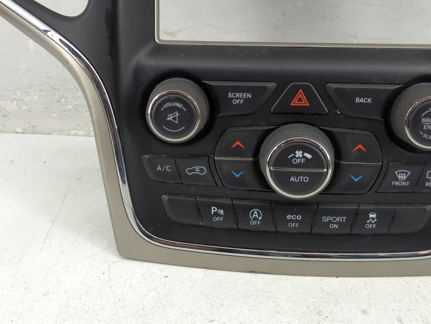 2016-2017 Jeep Grand Cherokee Climate Control Module Temperature AC/Heater Replacement P/N:68254007AI Fits Fits 2016 2017 OE