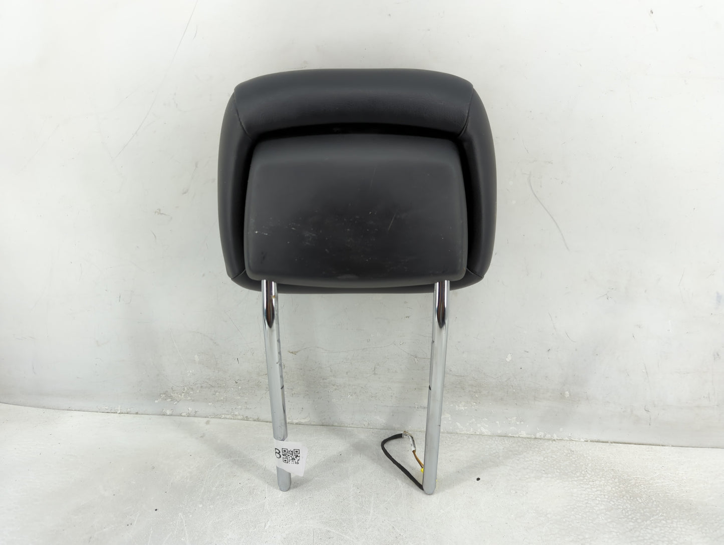 2017 Jeep Grand Cherokee Headrest Head Rest Front Driver Passenger Seat Fits OEM Used Auto Parts - Oemusedautoparts1.com